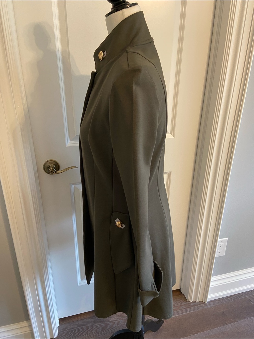 Joseph Ribkoff Olive Green Military-Style Jacket/Coat with Gold Buttons. Sz US6. - Picture 5 of 13